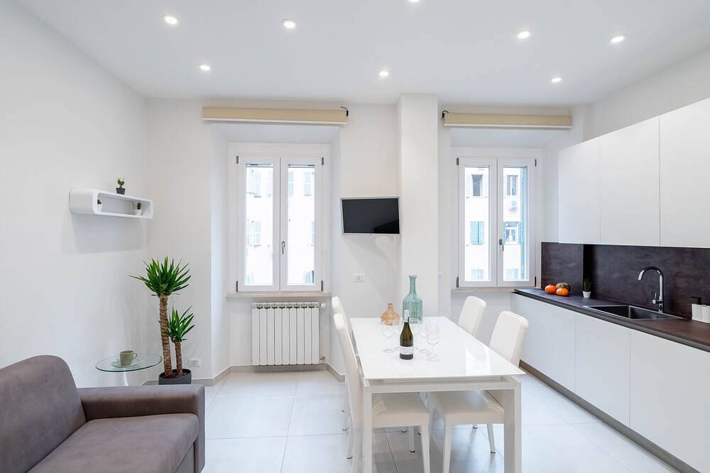 Apartamento entero, Bright and welcoming two bedrooms apartment a stone's throw from the Colosseum in Roma, Provincia de Roma