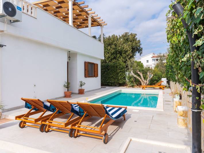 Ferienhaus für 15 Personen, mit Garten in Split