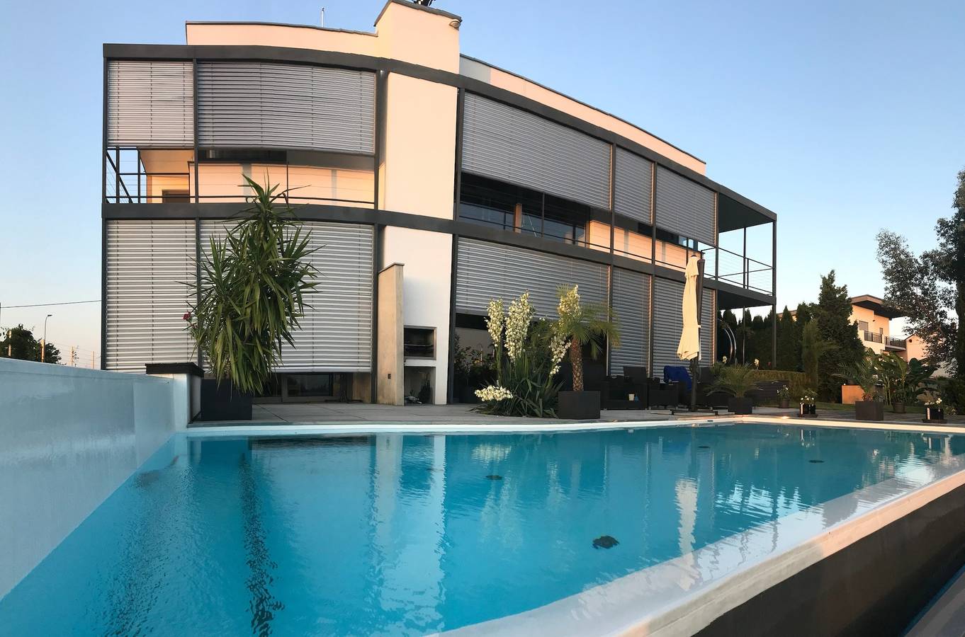 Ganze Ferienwohnung, Appartement Architektenhaus - Pool - Fernsicht in Steirerland