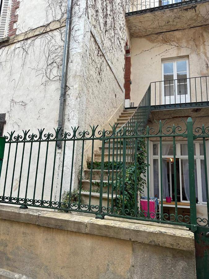 Appartement entier, Two-Bedroom Apartment in Avallon, Parc naturel régional du Morvan