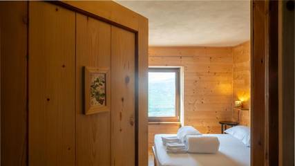 Cottage pour 2 personnes, avec vue ainsi que terrasse et jardin à Berceto