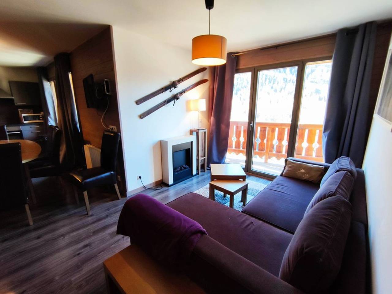 Appartement entier, Superbe appartement à Isola 2000, 8 couchages, parking privé, à 5 min des pistes et commerces in Isola 2000, Isola