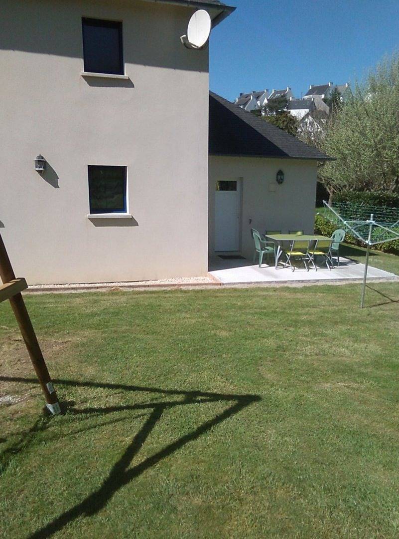 Belle maison récente, à 200 m de la Plage de Pentrez in Saint-Nic, Région de Châteaulin