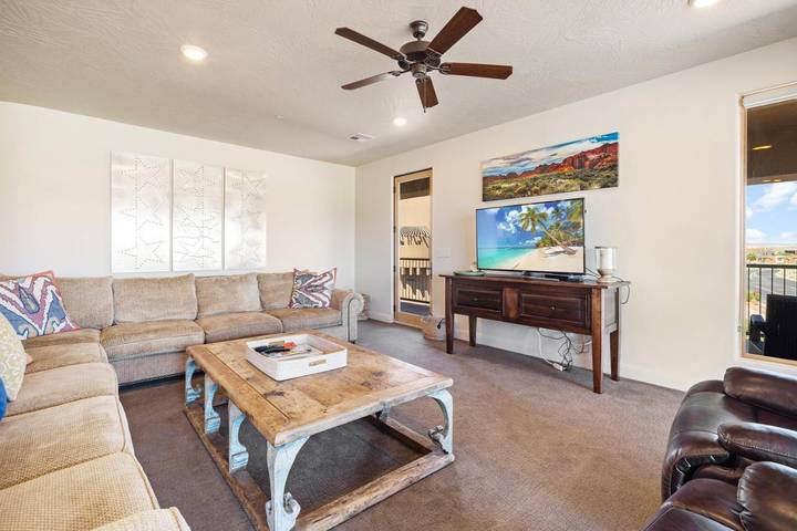 Ferienhaus für 10 Personen, mit Whirlpool und Kinderpool sowie Balkon - 1