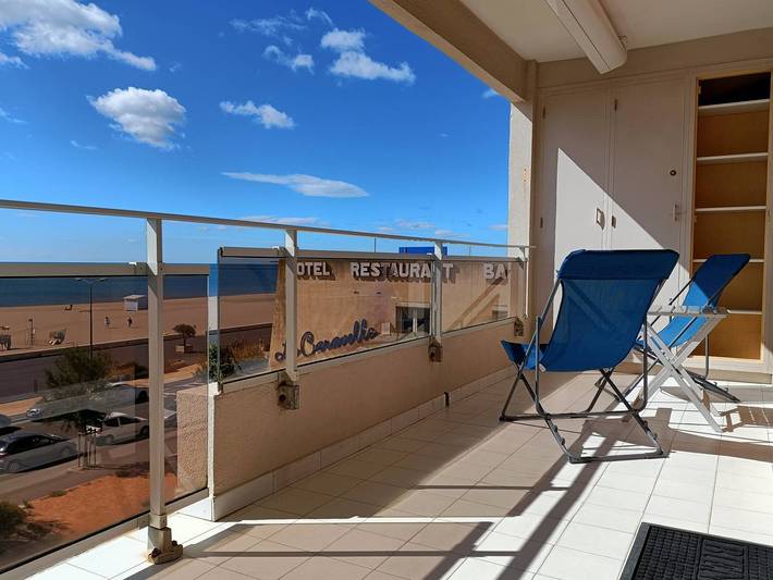 Gîte pour 4 personnes, avec Terrasse dans Narbonne Plage - 2