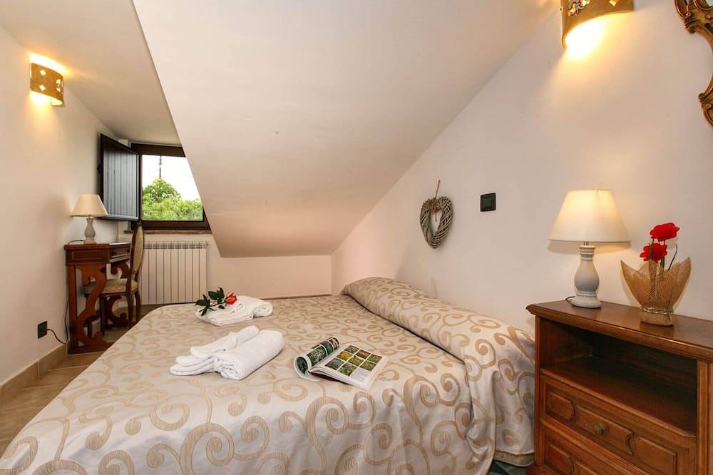 Villa cerca del Lago Bolsena con Piscina in Montefiascone, Provincia de Viterbo