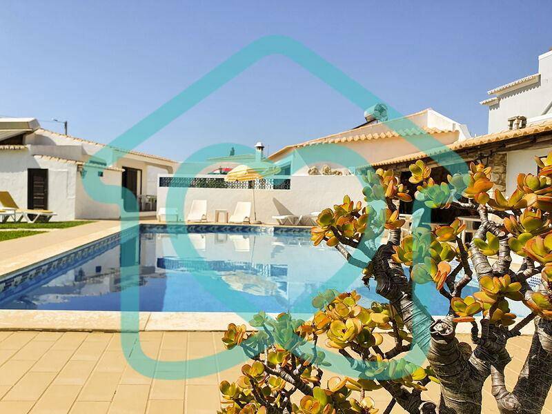Entire holiday apartment, Apartment for 3 persons in Albufeira, Algarve (Western Algarve) in Albufeira, Faro District
