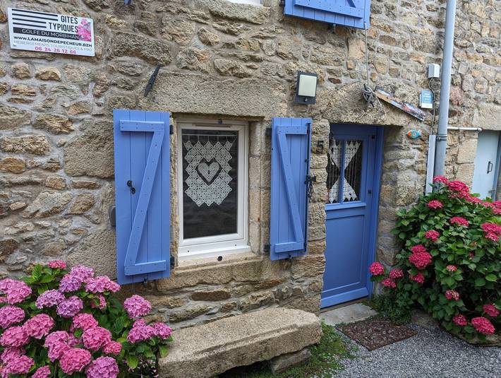 Gîte pour 5 personnes, avec terrasse - 1