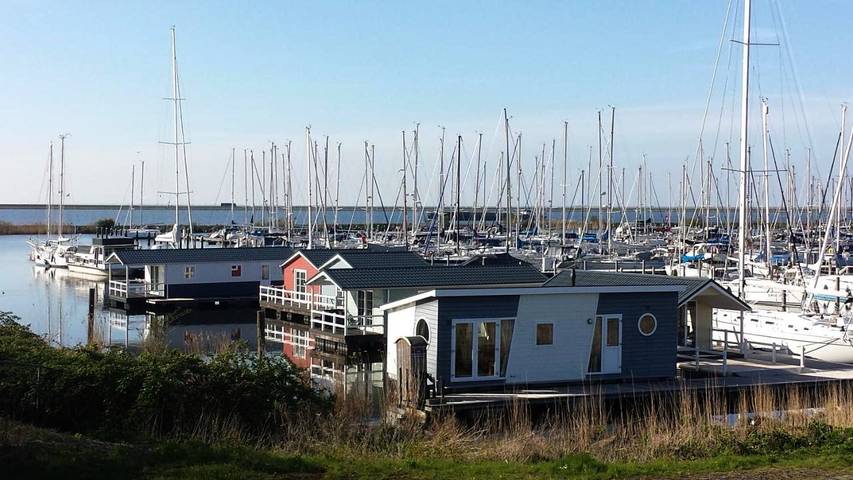 Ferienhaus für 4 Personen, mit Balkon und Terrasse sowie Ausblick in Lelystad