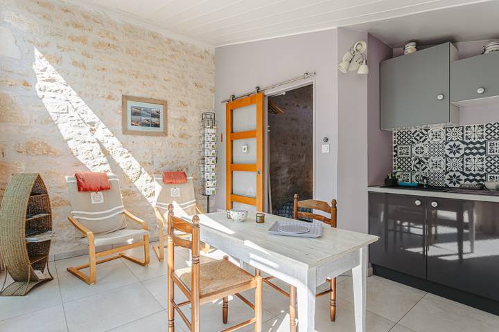 Acogedora casita tranquila para 2 entre naturaleza y océano in Soubise, Region de Rochefort