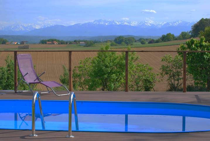 Chambre d’hôte pour 2 personnes, avec jardin et piscine à Sarraguzan