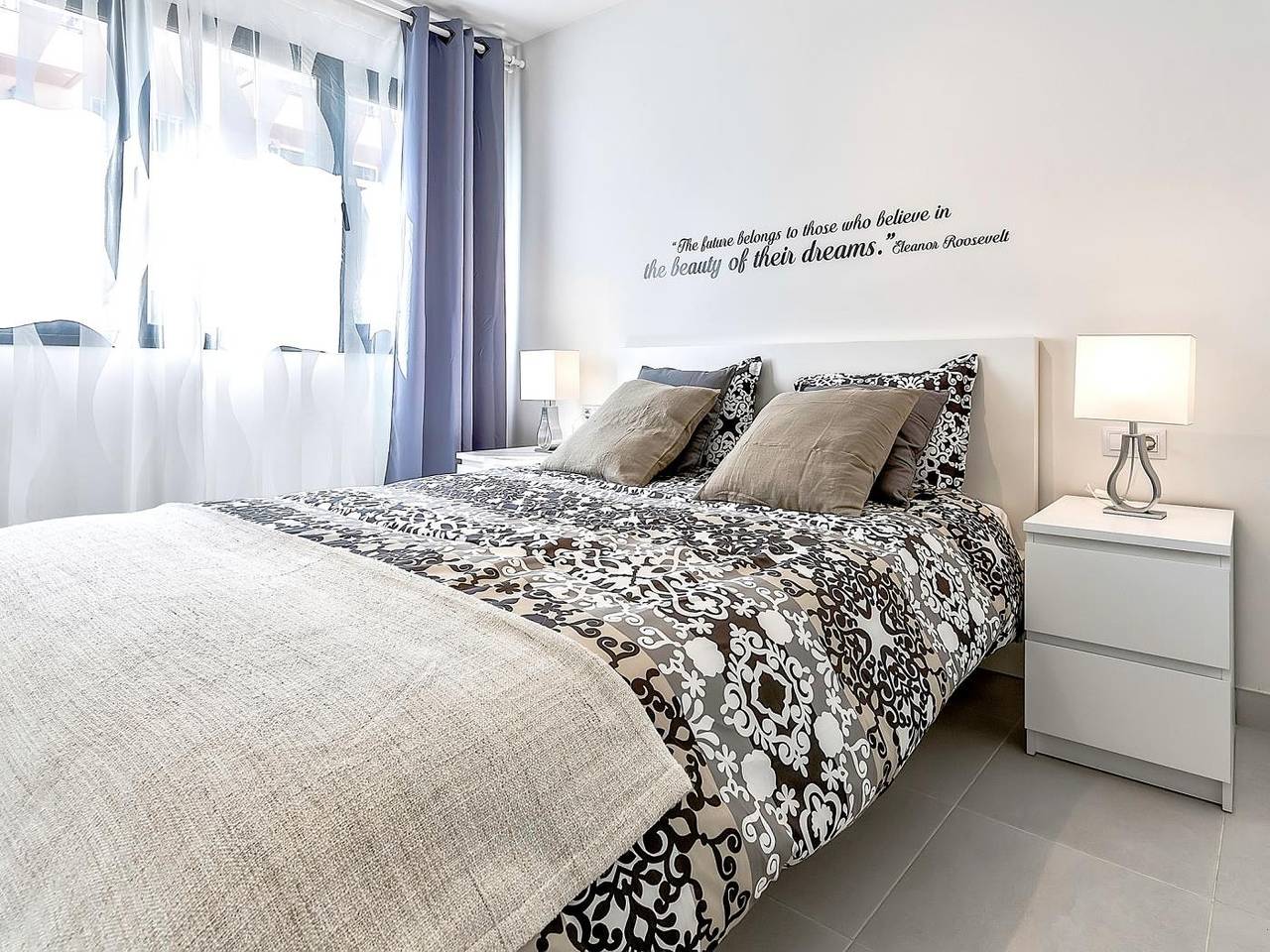 Apartamento vacacional entero, Hs Luxury Apartments, Three Bedroom in Los Cristianos, Arona 