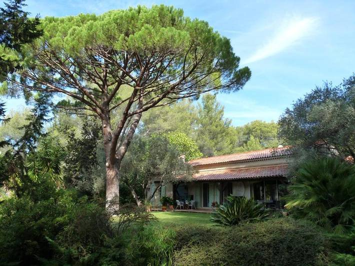Chambre d’hôte pour 2 personnes, avec Jardin et Piscine