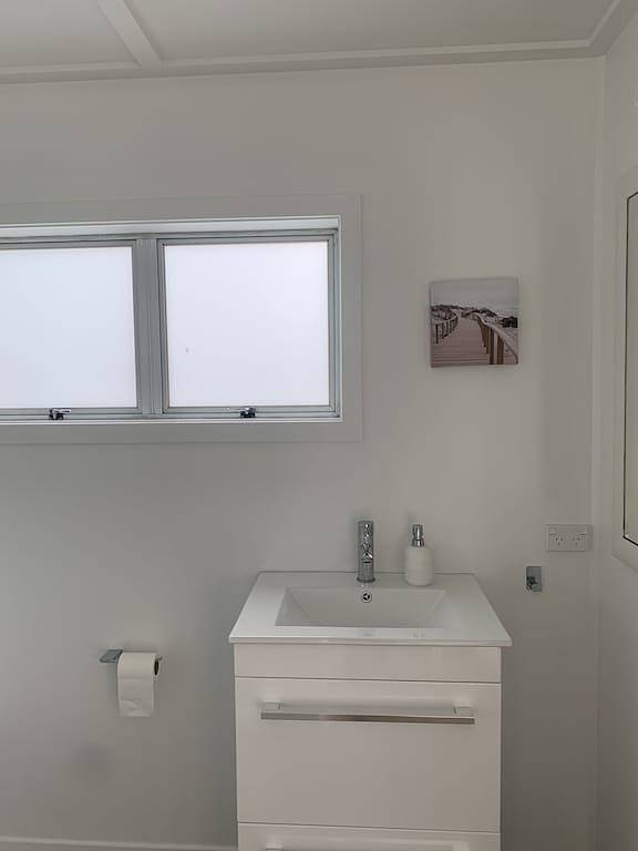 Hoa and Gordon Duncan in Western Bay of Plenty District