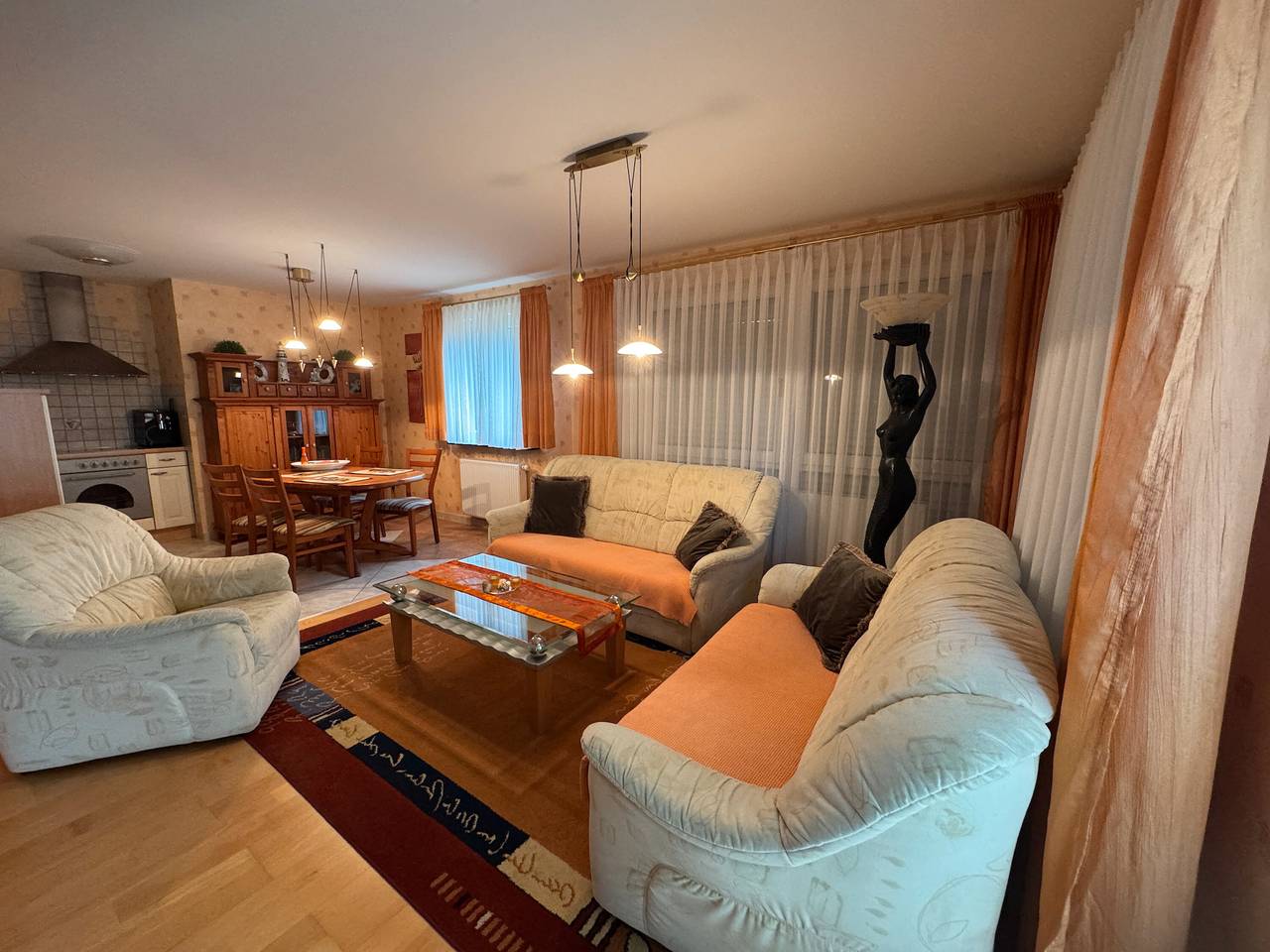Entire apartment, Apartment 'Ferienwohnung Baier' with Private Terrace and Wi-Fi in Überlingen, Region Bodensee-Oberschwaben