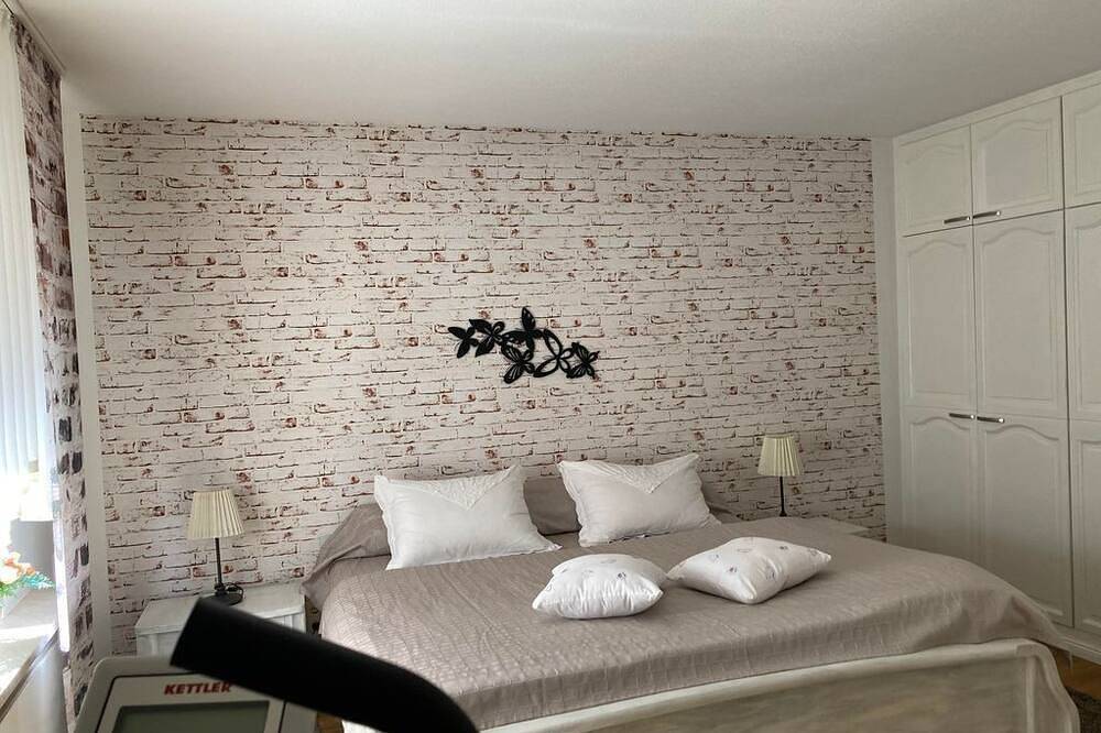 Apartamento inteiro, Vacation apartment Residenz zur Ahlsburg - Apartment with 2 bedrooms in Einbeck, Weser Hills