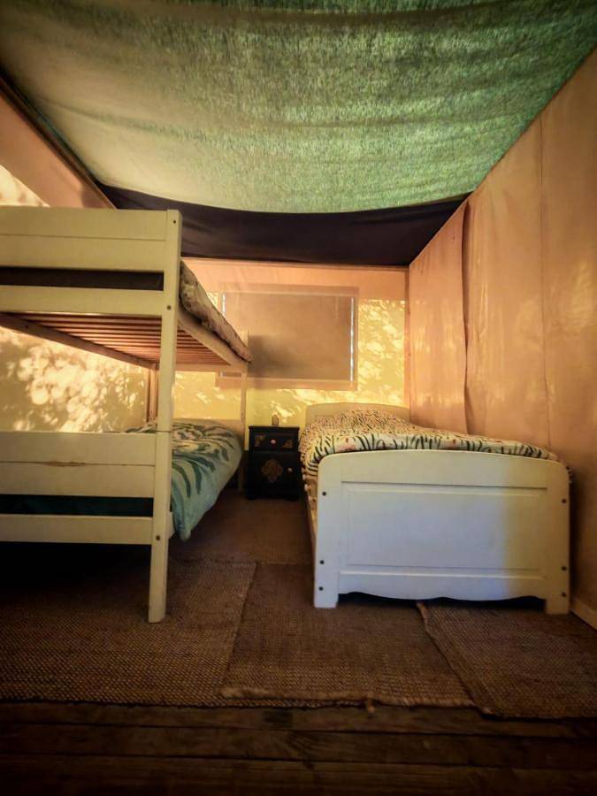 Hôtel plein air Camping- Privatisation possible in Bellenaves, Région de Montluçon