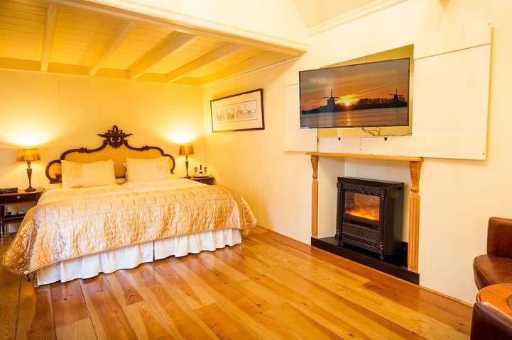Apartamento entero, Cerca de Amsterdam, casa de huéspedes de lujo con cocina, jacuzzi y sauna in Koog aan de Zaan, Costa Holandesa