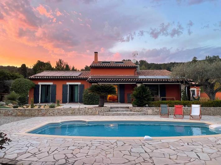 Maison de vacances pour 12 personnes, avec piscine et jardin