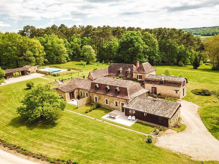 Maison de vacances pour 24 personnes, avec Jardin et Piscine dans Nouvelle-Aquitaine, France