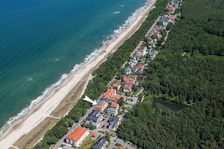 Vakantiewoning voor 5 personen, with zwembad and balkon as well as sauna in Kühlungsborn