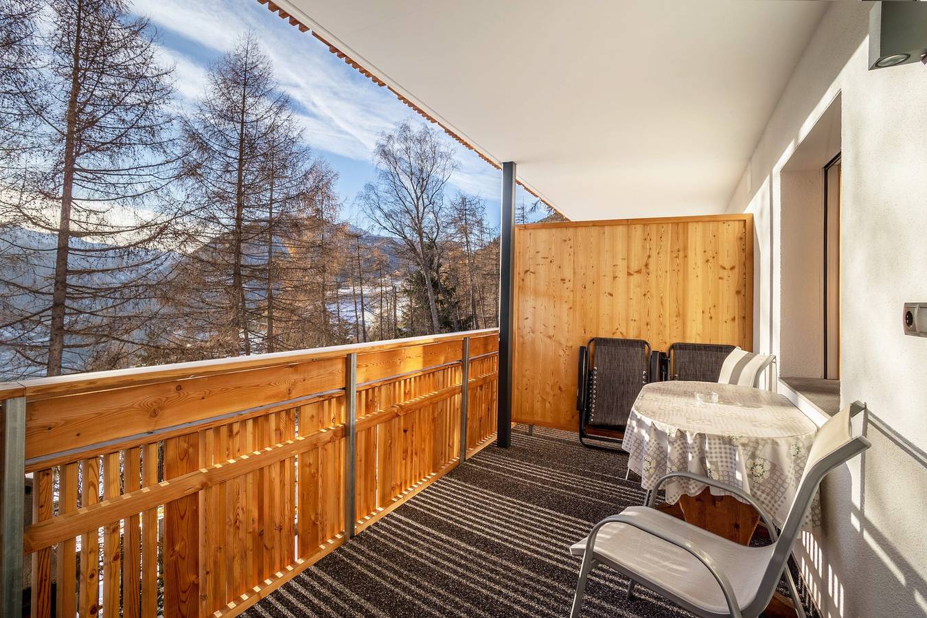 Ganze Wohnung, Ferienwohnung App Hubertus - Sagernock mit Bergblick, Südbalkon und Wlan in Ahornach, Sand in Taufers
