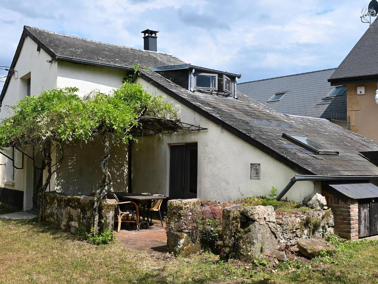 Vakantiehuis voor 6 Personen in Cussy-en-Morvan, Natuurpark Morvan