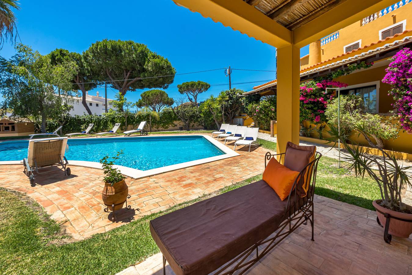 Villa Sobreiro in Albufeira, Faro District