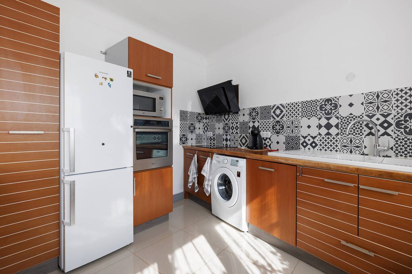 Appartement entier, Appartement 'Gîte Du Moulin Béchereau' avec terrasse privée, jardin commun et Wi-Fi in Mer, Région de Blois