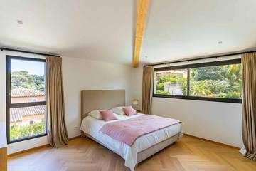 Villa pour 8 Personnes dans La Madrague, Hyeres, Photo 4