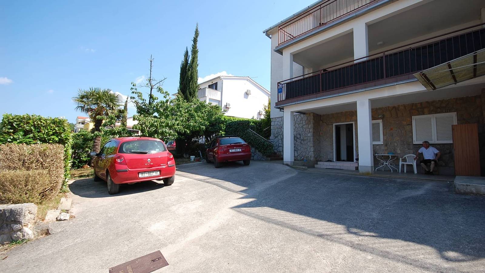 Ganze Wohnung, 1-Zimmer-Ferienwohnung mit Balkon und Meerblick Njivice, Krk A-21762-c in Njivice, Krk