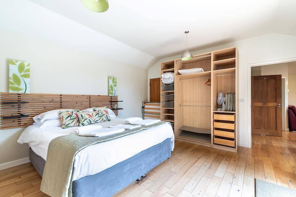 Somerset Lodge - für 4/5 Personen mit eigenem Whirlpool in Cheddar, Somerset