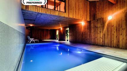 Location de vacances pour 30 personnes, avec sauna et jardin ainsi que jacuzzi et piscine à Malmedy