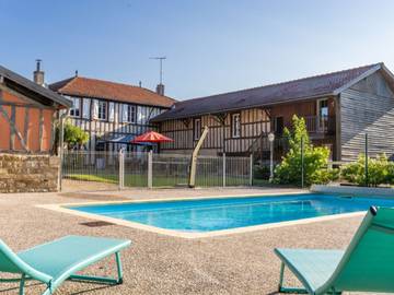 Gîte pour 15 personnes, avec jardin et terrasse, animaux acceptés à Louvemont