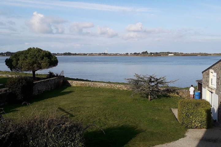 Location de vacances pour 5 personnes, avec jardin à Portbail