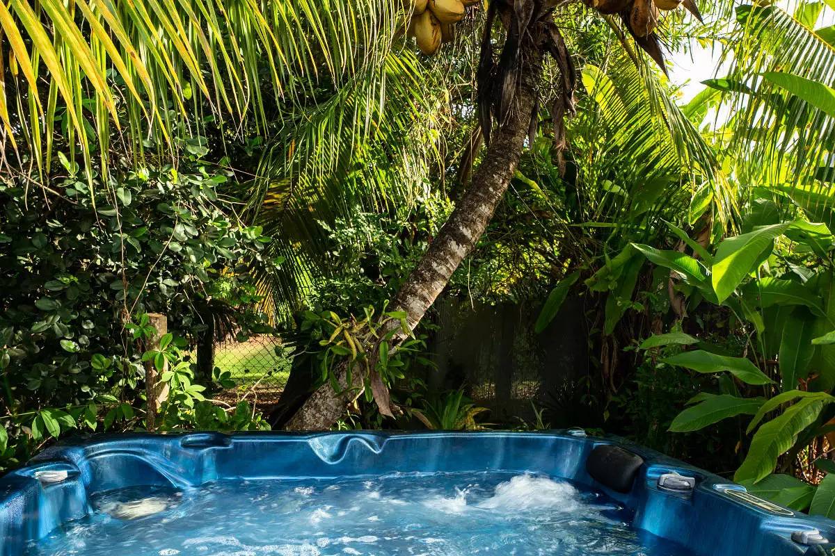 Mobil Home - Bungalow - Cottage pour 4 Personnes in Sainte-Anne, Guadeloupe