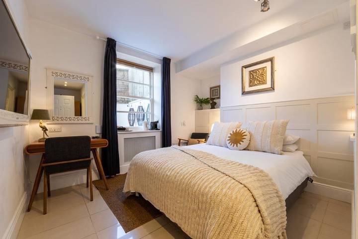 B&b for 2 people in Bristol