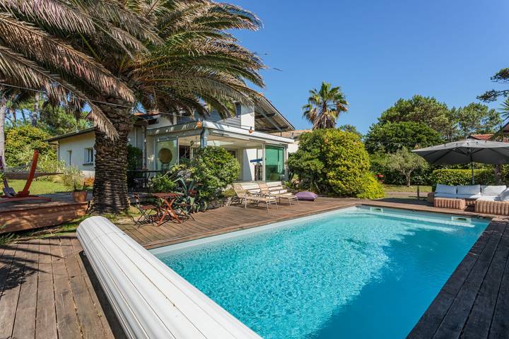 Villa pour 6 personnes, avec Balcon et Terrasse ainsi que Jardin et Piscine à Capbreton