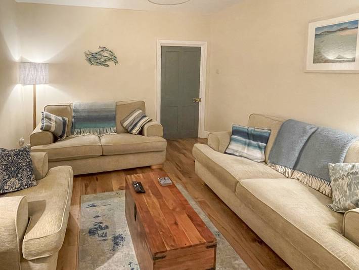 Gîte pour 6 personnes, avec jardin à Tenby - 3