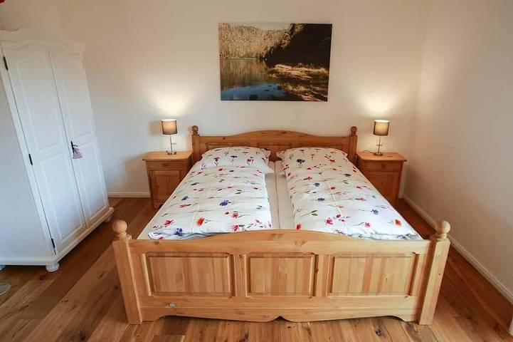 Ganze Wohnung, Wunderschöne Ferienwohnung \"Wendelstein\" im 1.Og am Etterer Hof in Feldkirchen-Westerham, Landkreis Rosenheim