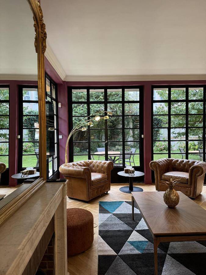 Hôtel pour 14 personnes, avec jardin, animaux acceptés