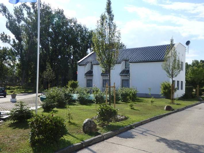 Hotel für 3 Personen, mit Terrasse und Ausblick sowie Garten - 1
