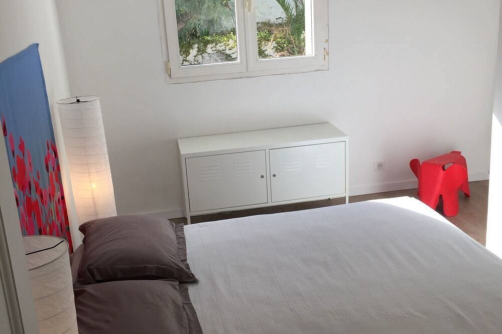 Aux Goudes, air-conditioned house with sea and garden view in Les Goudes, Marseille