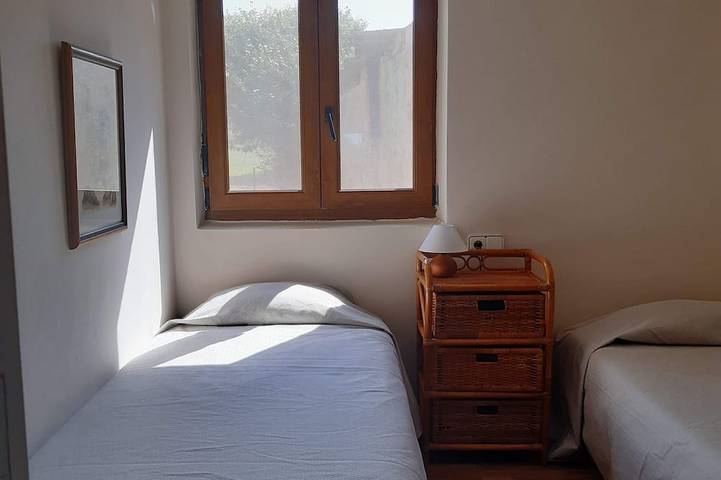 Casa en Galizano con jardín in Galizano, Ribamontán al Mar