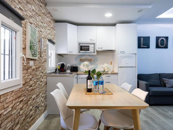 Ganze Ferienwohnung, Ferienwohnung für 4 Personen mit Terrasse in Playa del Rompidillo (Rota), Rota