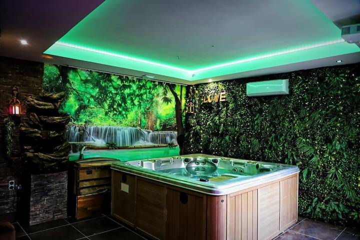 Appartement de vacances pour 2 personnes, avec Jacuzzi et Terrasse