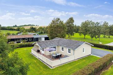 Ferienhaus für 6 Personen, mit Whirlpool und Garten sowie Terrasse, mit Haustier in Diernæs