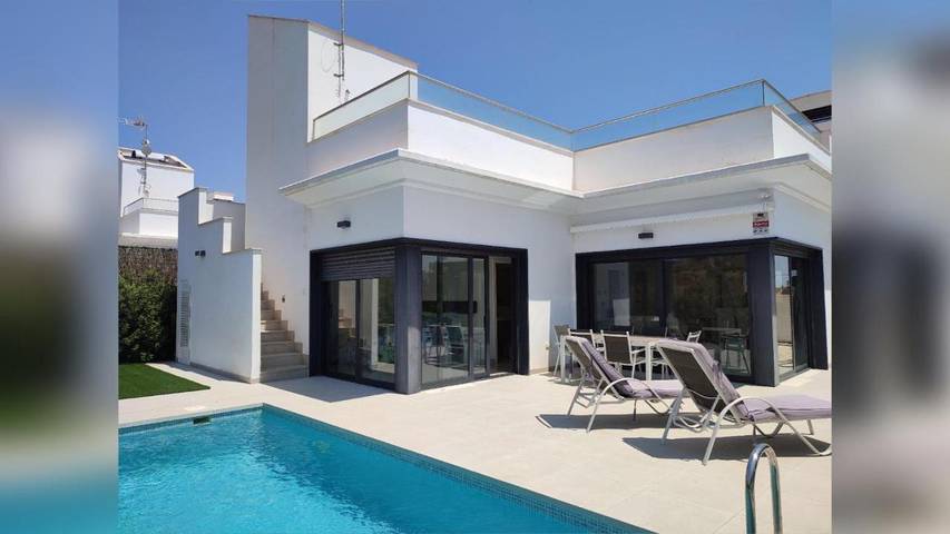Chalet para 6 personas, con Terraza y Jardín además de Piscina y Vistas en Huerta de Murcia - 2
