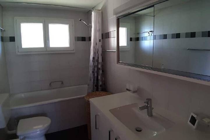 Gîte pour 5 personnes, avec jardin à Aeschi bei Spiez - 4