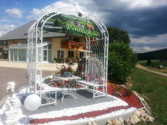 Ferienwohnung für 4 Personen, mit Garten und Ausblick sowie Pool in Eisenbach - 3